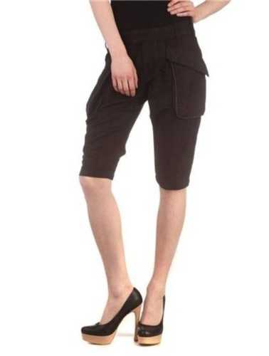 ZUELEMENTS BLACK WOMEN'S BERMUDA PANTS