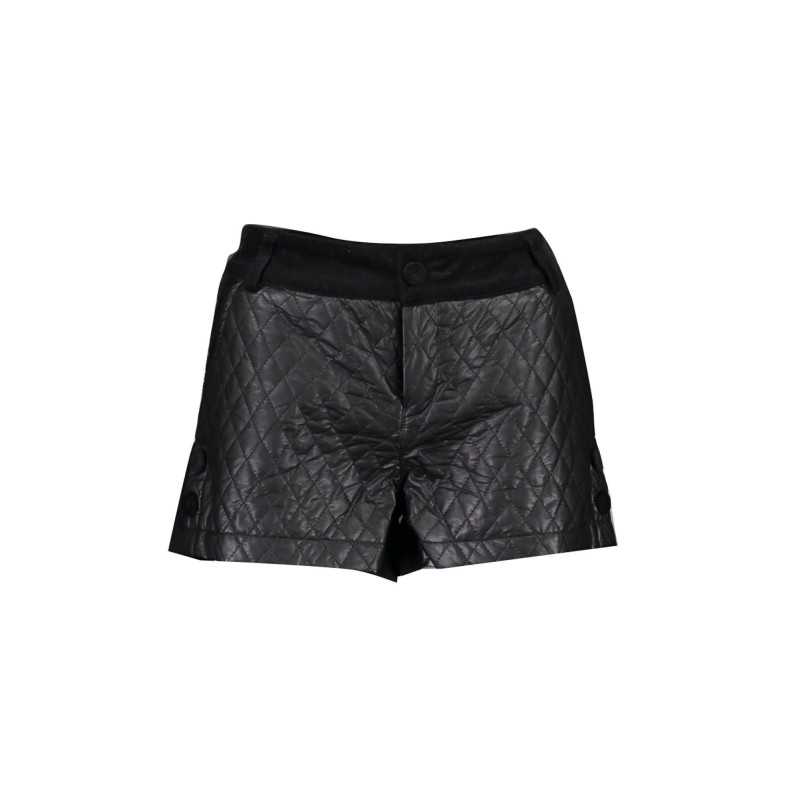 WASHING. BLACK WOMEN'S SHORT PANTS