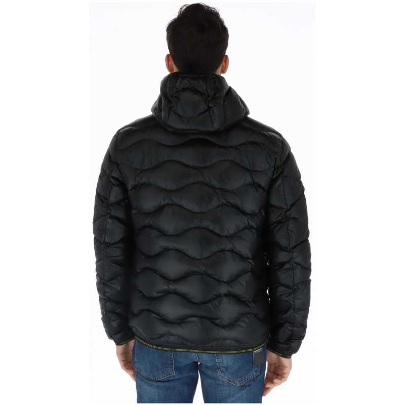 Blauer Jacket Man