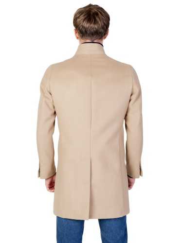 Mulish Coat Man