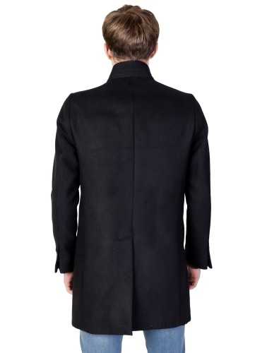 Mulish Coat Man