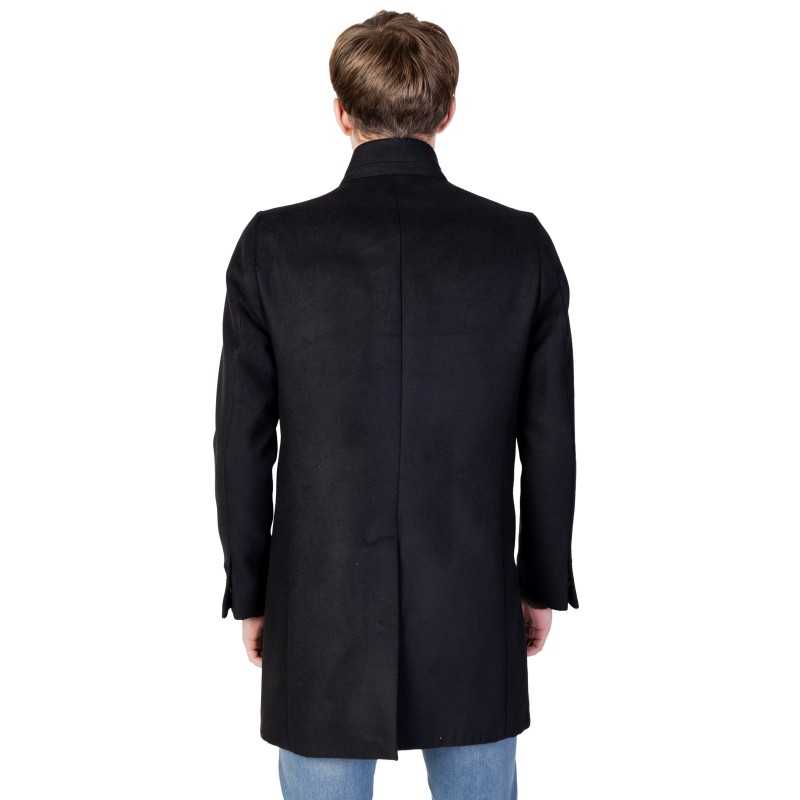 Mulish Coat Man