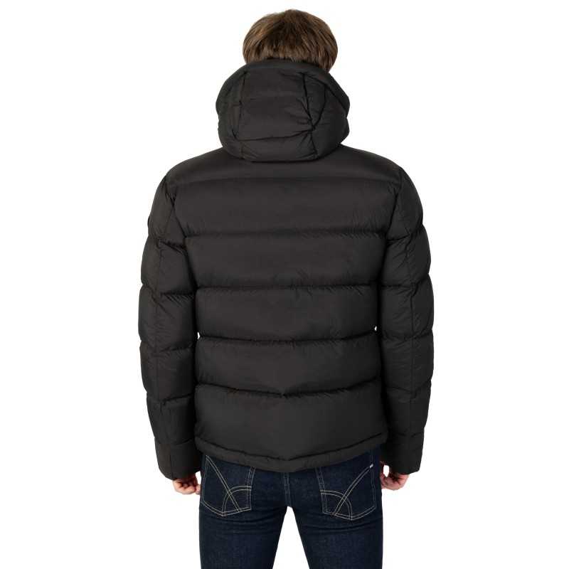 Blauer Jacket Man