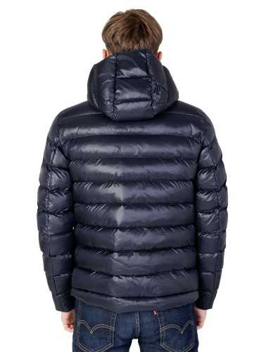 Blauer Jacket Man