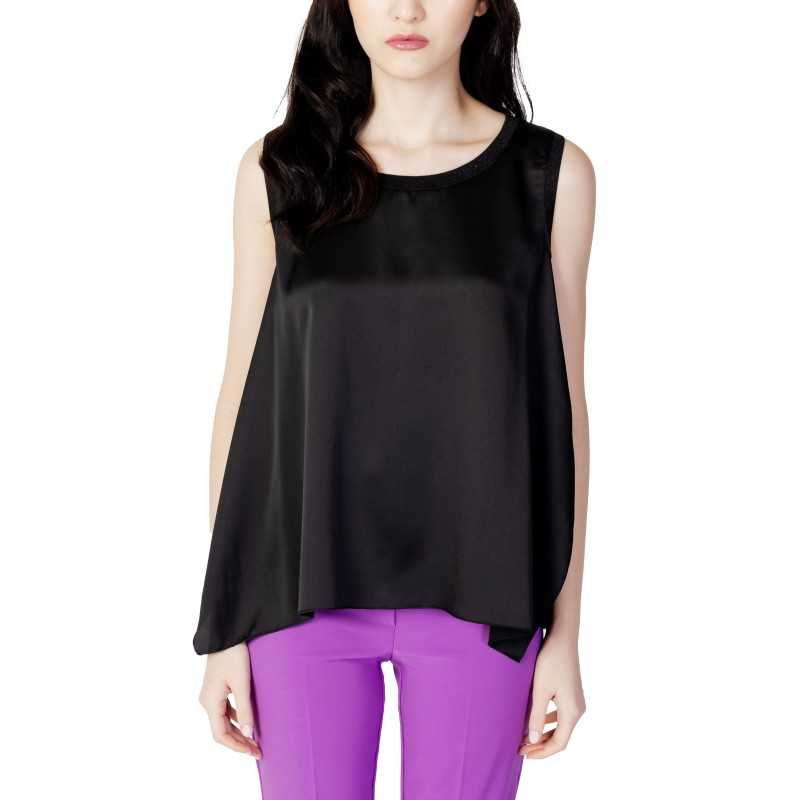 Hanny Deep Shirt Woman