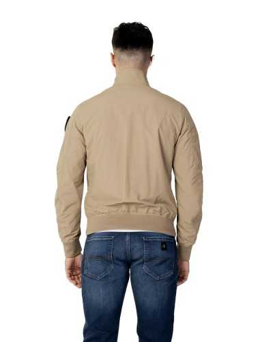 Blauer Jacket Man