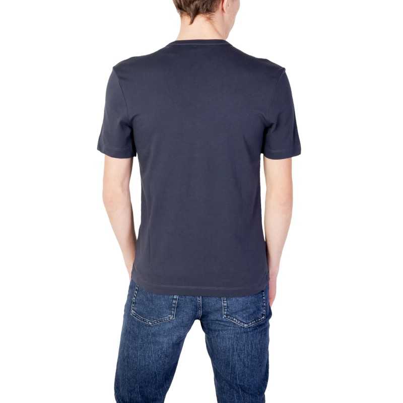 Blauer T-Shirt Man