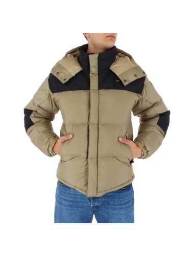 Blauer Jacket Man