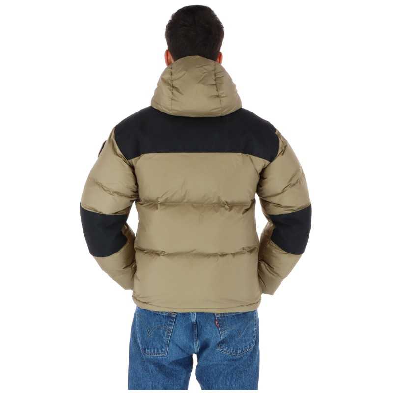 Blauer Jacket Man