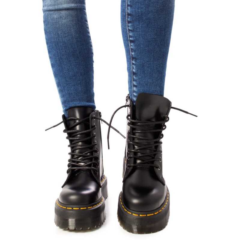 Dr. Martens Boots Woman