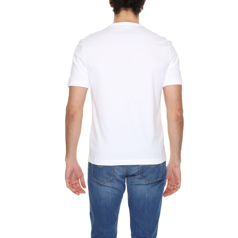 Blauer T-Shirt Man