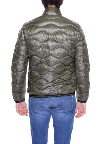 Blauer Jacket Man