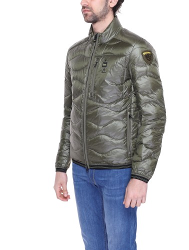 Blauer Jacket Man