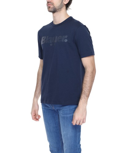 Blauer T-Shirt Man