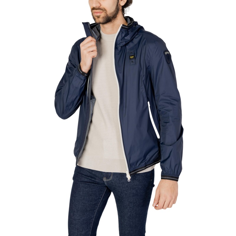 Blauer Jacket Man