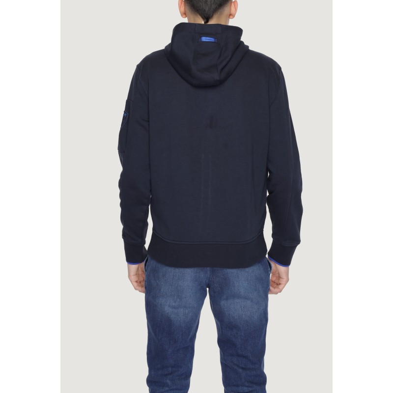 Blauer Sweater Man