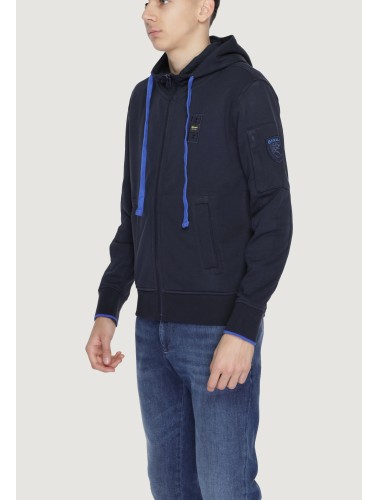 Blauer Sweater Man