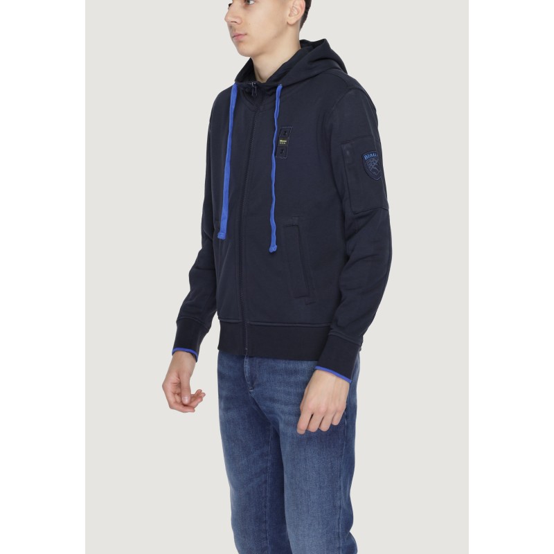 Blauer Sweater Man